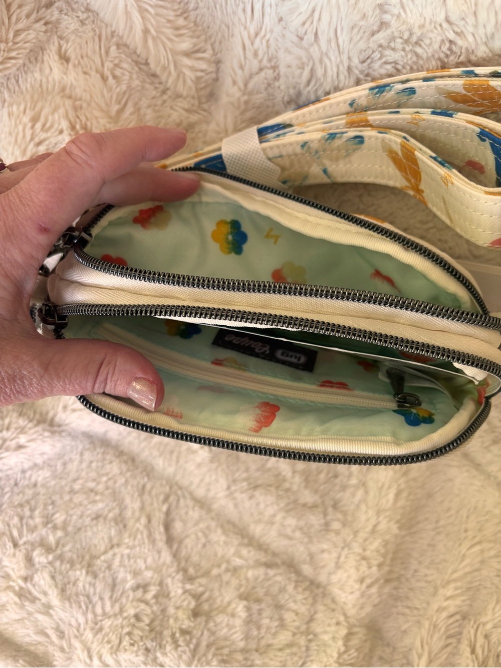 NWT Lug Coupe Crossbody Convertible Bag, Dragonfly Multi - Picture 4 of 4